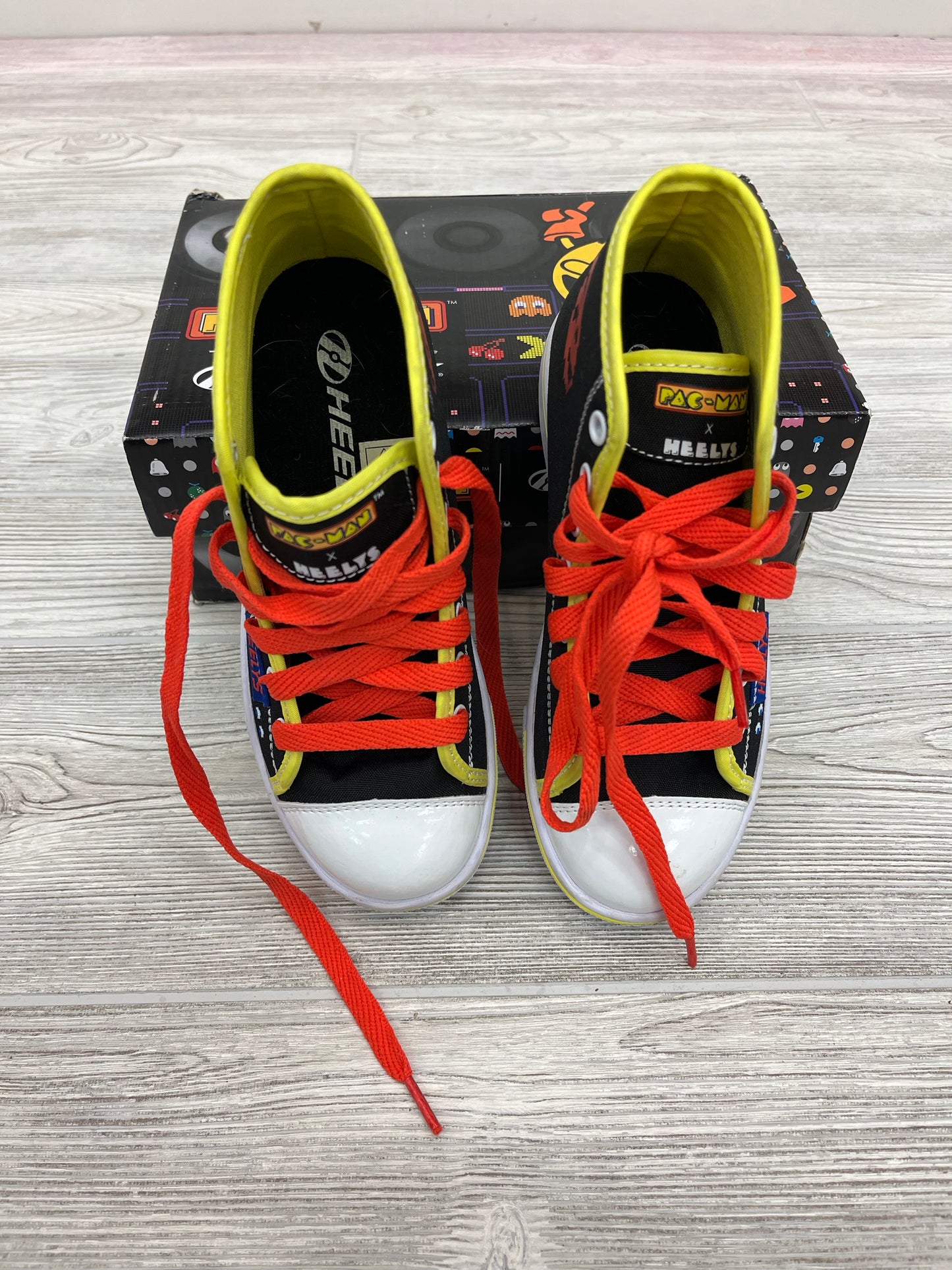 PAC-MAN High Top Heelys
