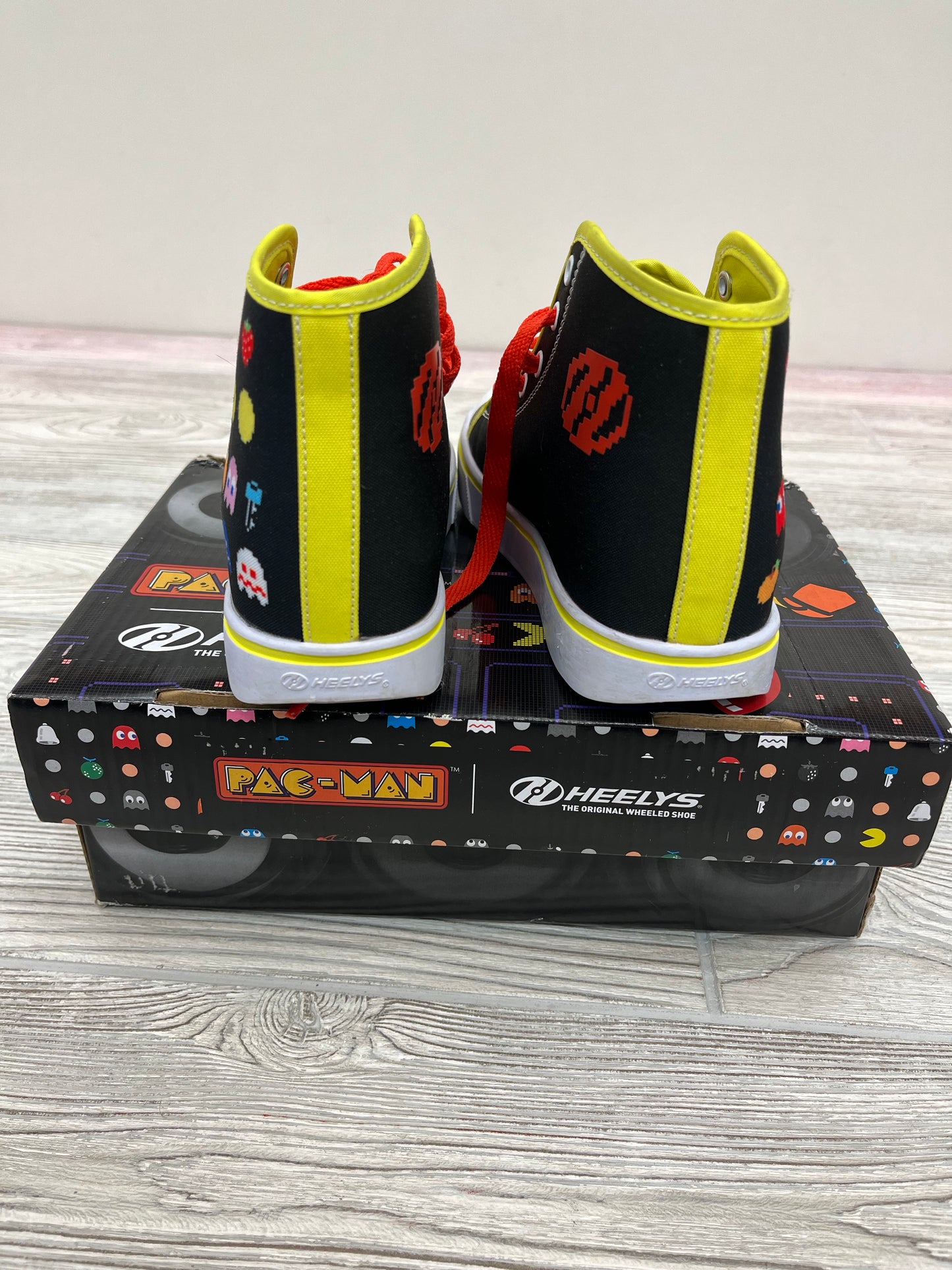 PAC-MAN High Top Heelys