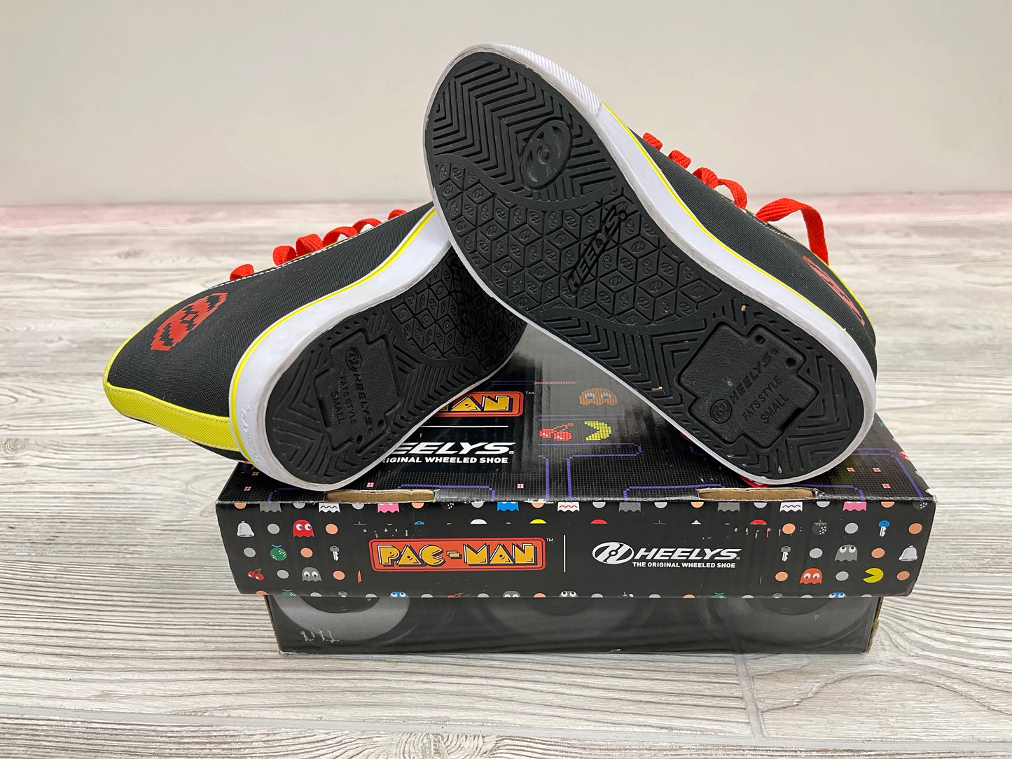 PAC-MAN High Top Heelys