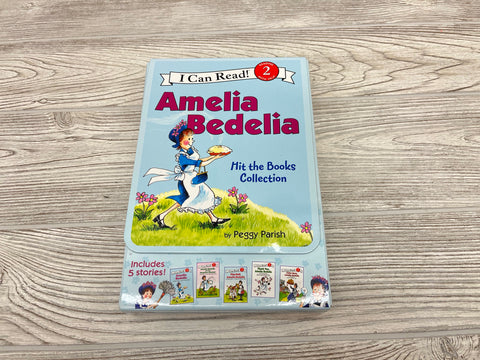 Amelia Bedelia Hit the Books Collection