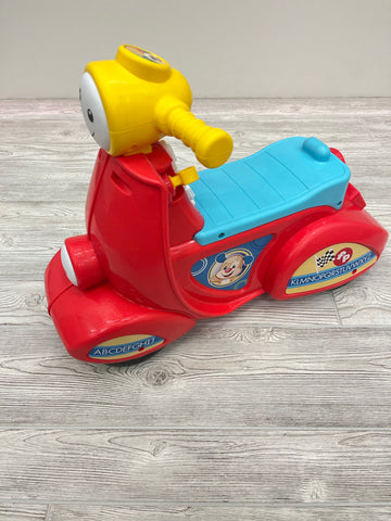 Fisher Price Laugh & Learn Smart Stages Scooter
