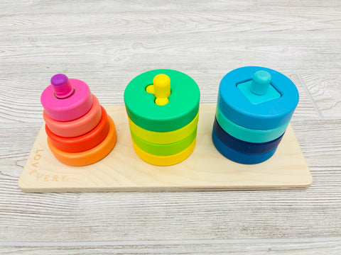 Lovevery Twist and Pivot Pattern Puzzle