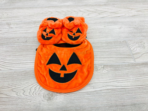 Halloween Bib and Booties