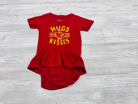 Wes & Willy “Hugs and Kisses” Iowa State Cyclones Short Sleeve Onesie