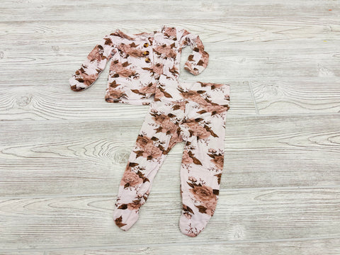 Little Bugging Flower Print Outfit