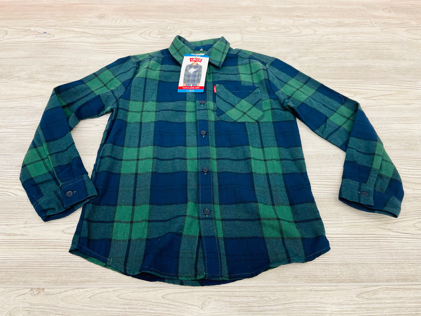 Levi’s Flannel Long Sleeve Button Down Shirt