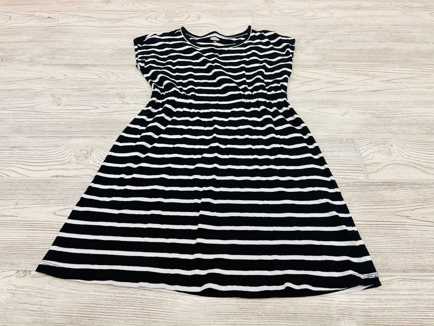 Old Navy Striped Short Sleeve Dress