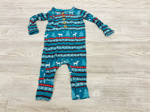 Posh Peanut Reindeer Print Bamboo Outfit