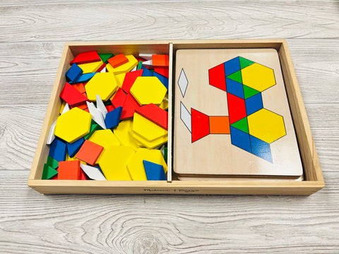 Melissa & Doug Classic Toy - Pattern Blocks and Boards