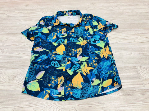 All In Motion Floral Short Sleeve Button Down Shirt