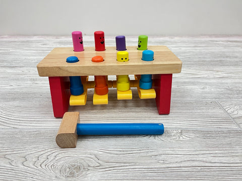 Melissa & Doug Deluxe Pounding Bench