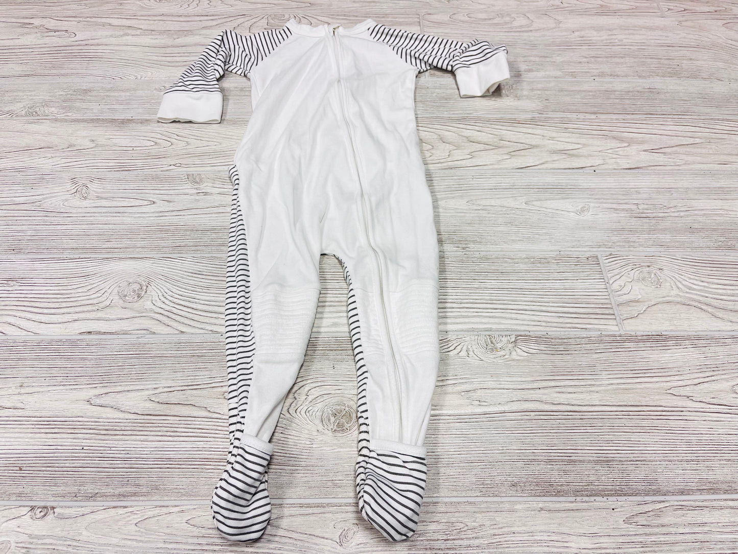Goumi Zip Up Outfit