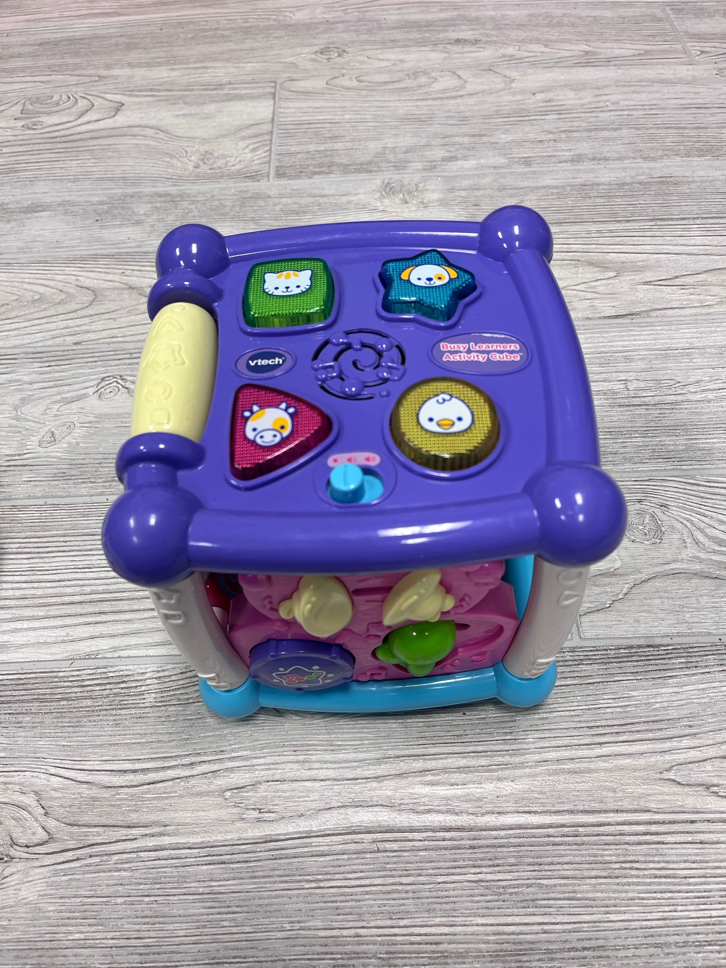 VTech Busy Learners Activity Cube