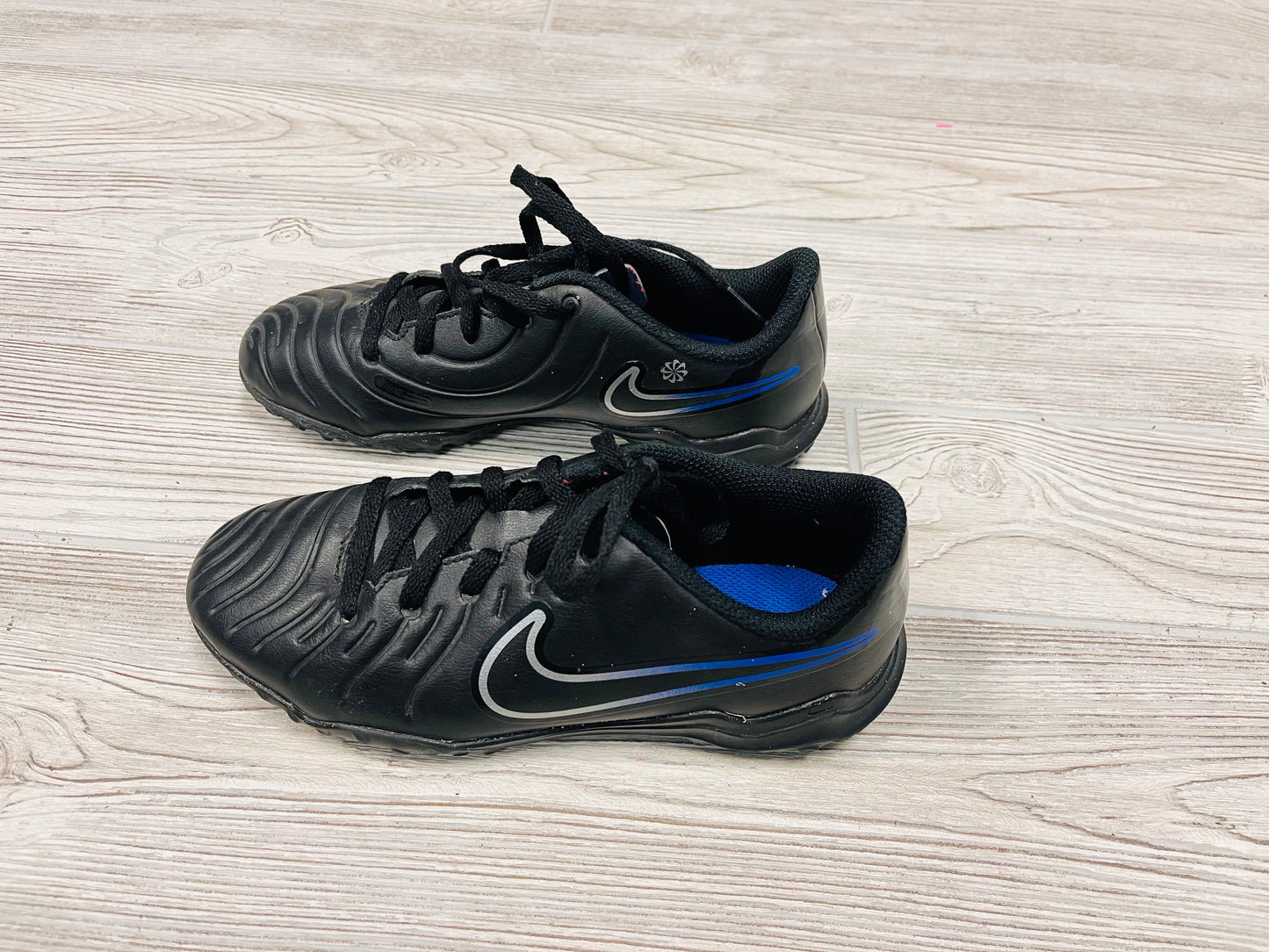 Nike Tiempo Legend Turf Soccer Shoes