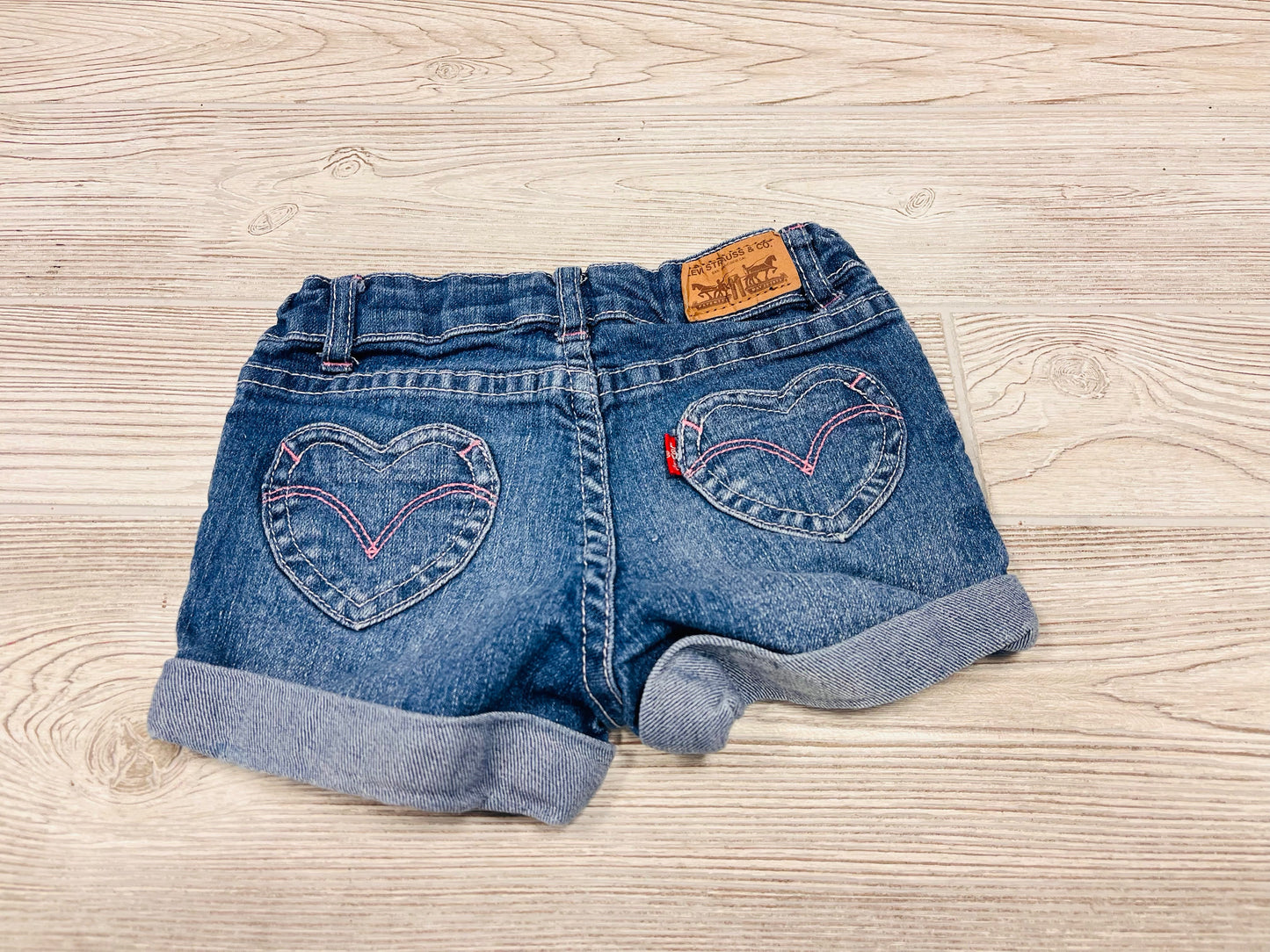 Levi’s Shorty Short