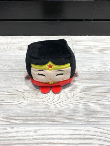 Wonder Woman Cube