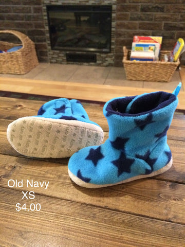 Old Navy Boot Star Print Slippers