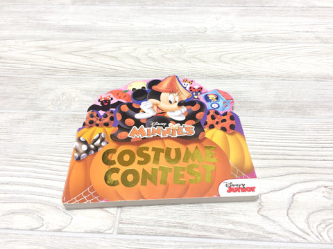 Minnie’s Costume Contest