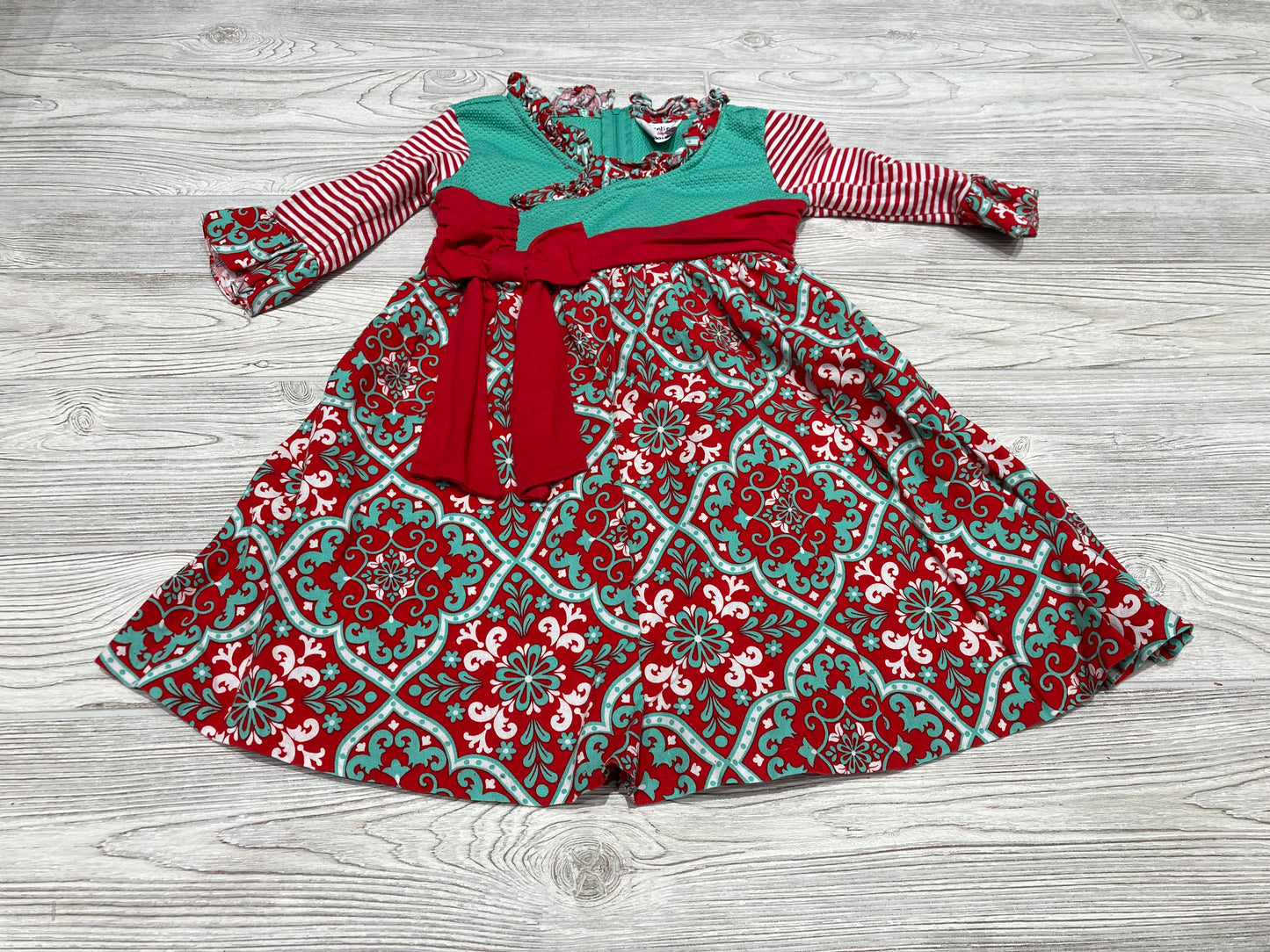 Counting Daisies Holiday Dress