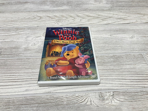 Winnie the Pooh A Very Merry Pooh Year